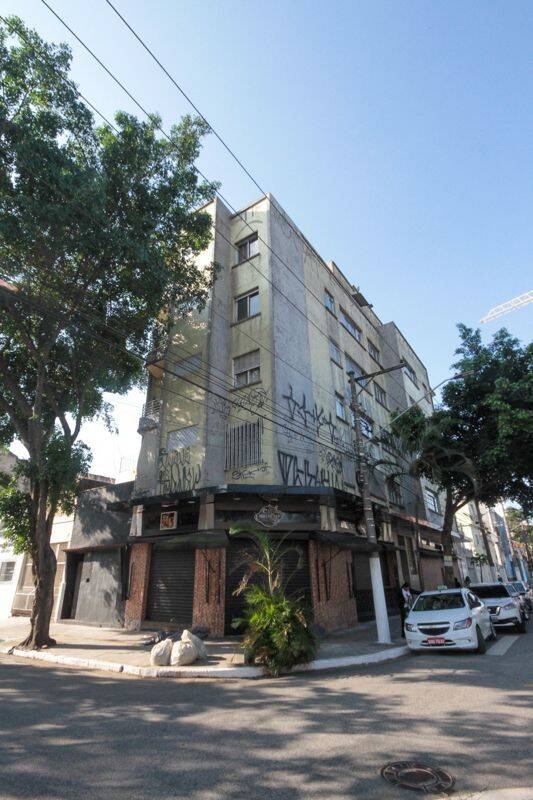 Apartamento na Mooca de dois dormitórios s/vaga de garagem