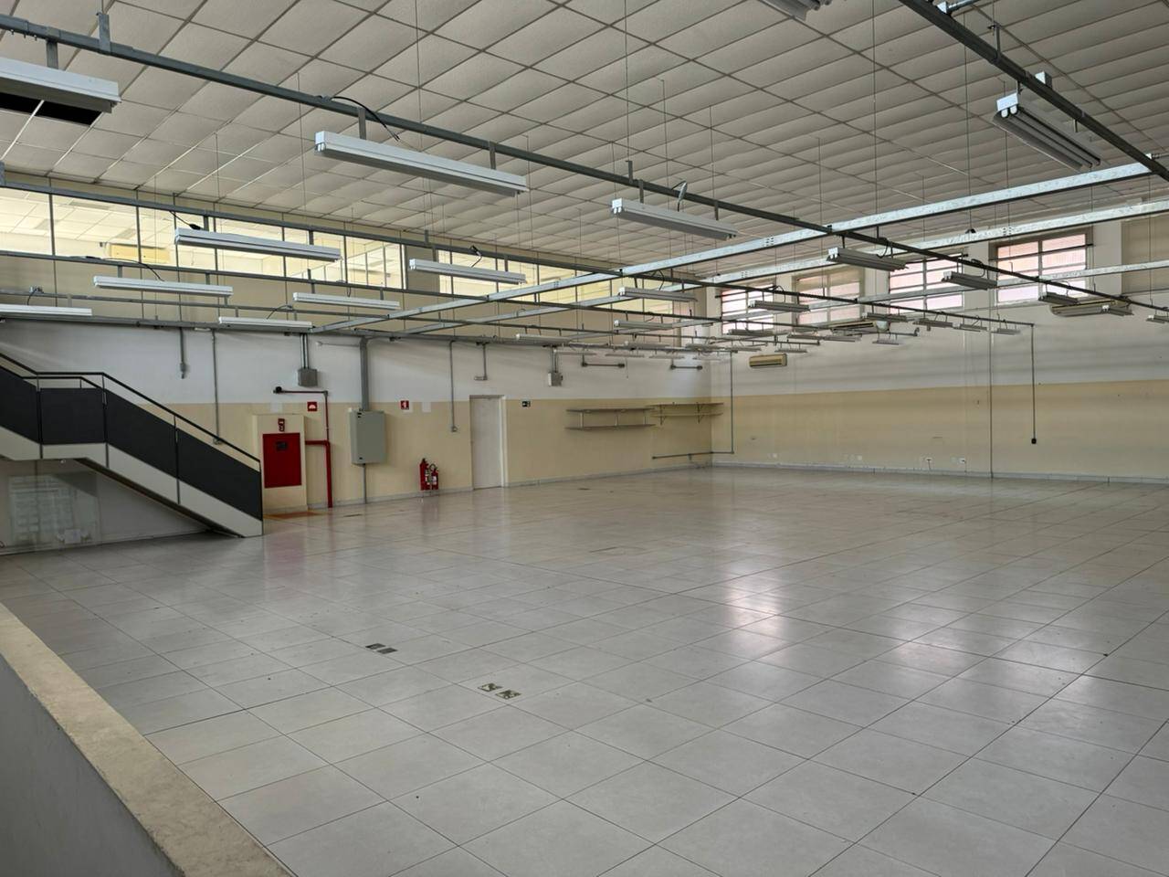 Prédio Inteiro, 1700 m² - Foto 8