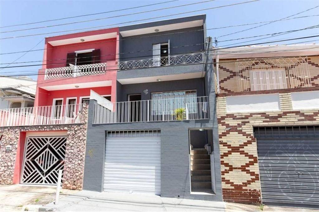 Sobrado a Venda na Vila Santa Isabel- C/ Quarto Dormitórios e uma Vaga