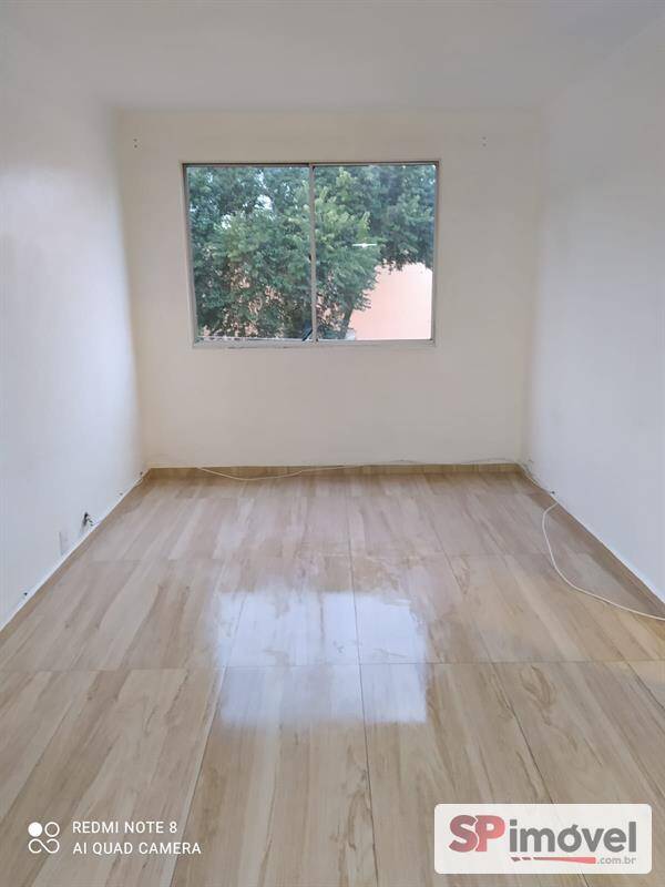 Apartamento a Venda no Jardim Três Marias-Z.L.C/ Dois Dormitórios Uma Vaga