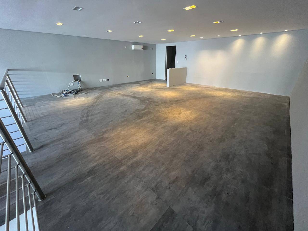 Prédio Comercial P/ Alugar-Santana C/ 750 Mts Quadrados- C/ Estac Próprio