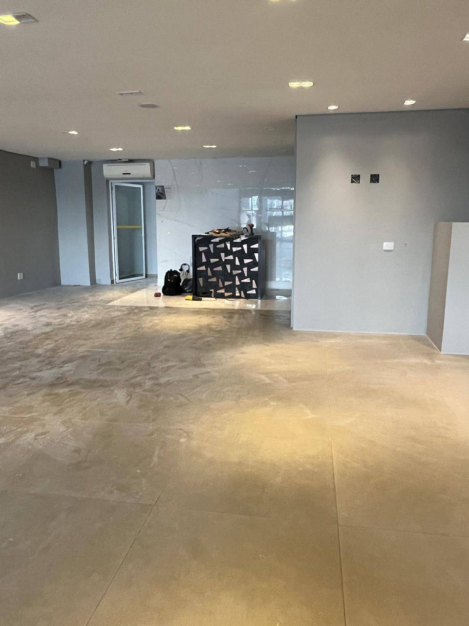 Prédio Comercial P/ Alugar-Santana C/ 750 Mts Quadrados- C/ Estac Próprio