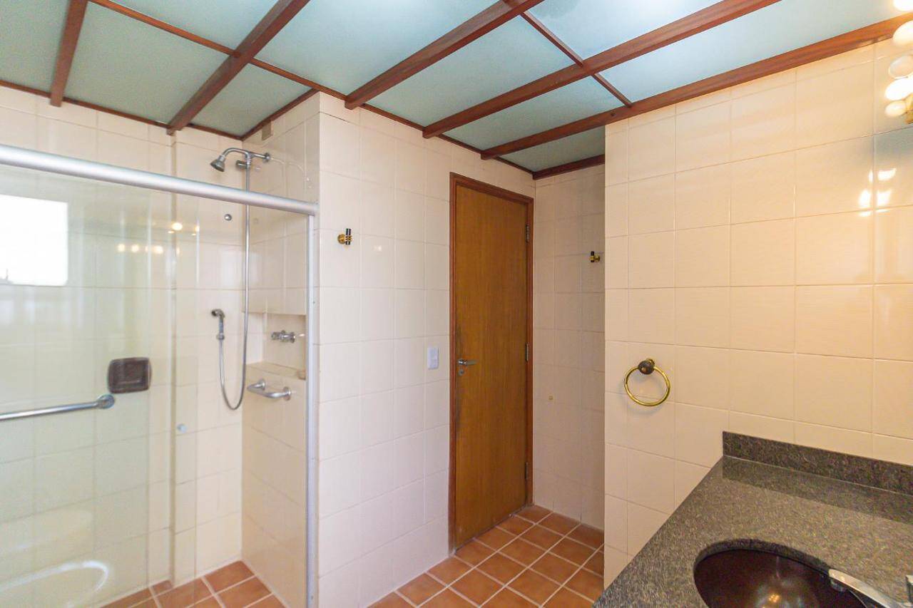 Apartamento, 3 quartos, 216 m² - Foto 13