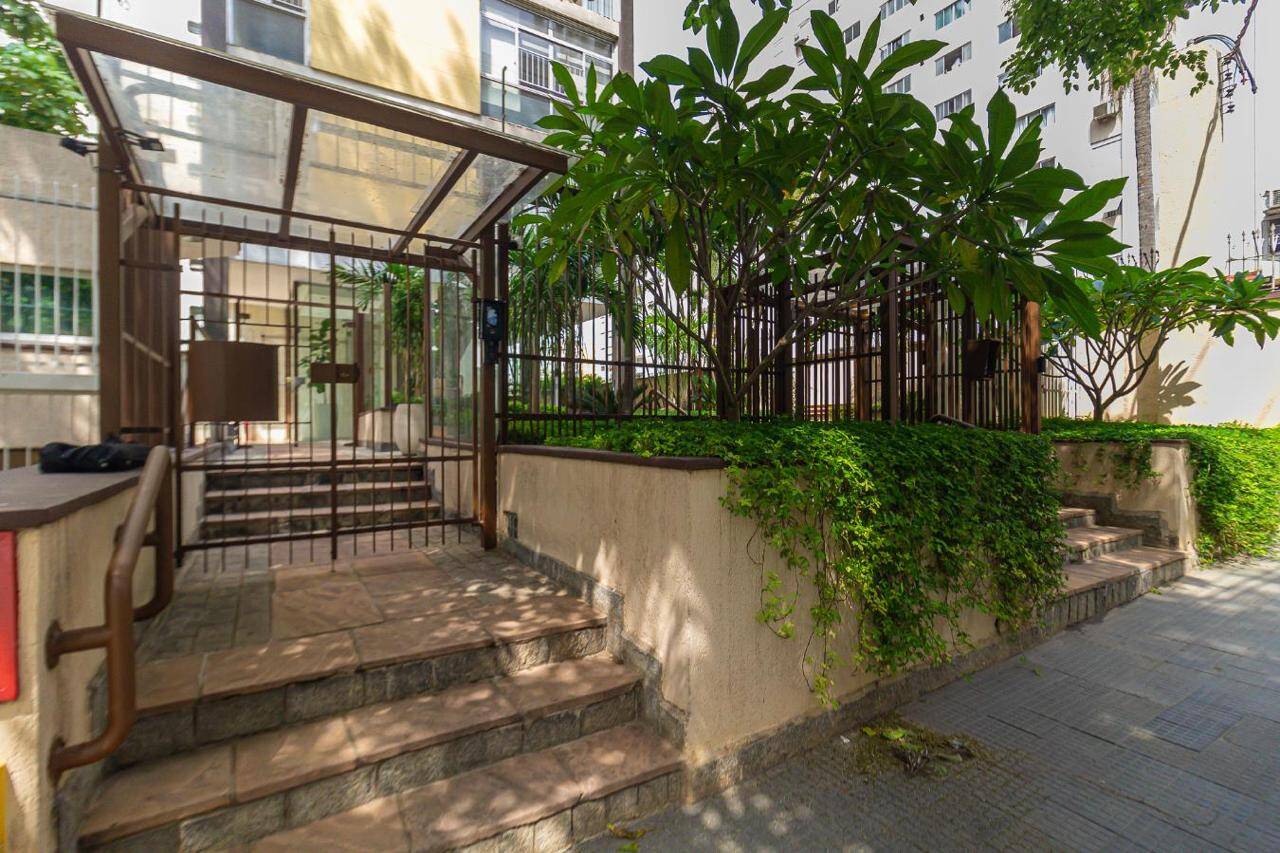 Apartamento, 3 quartos, 216 m² - Foto 2