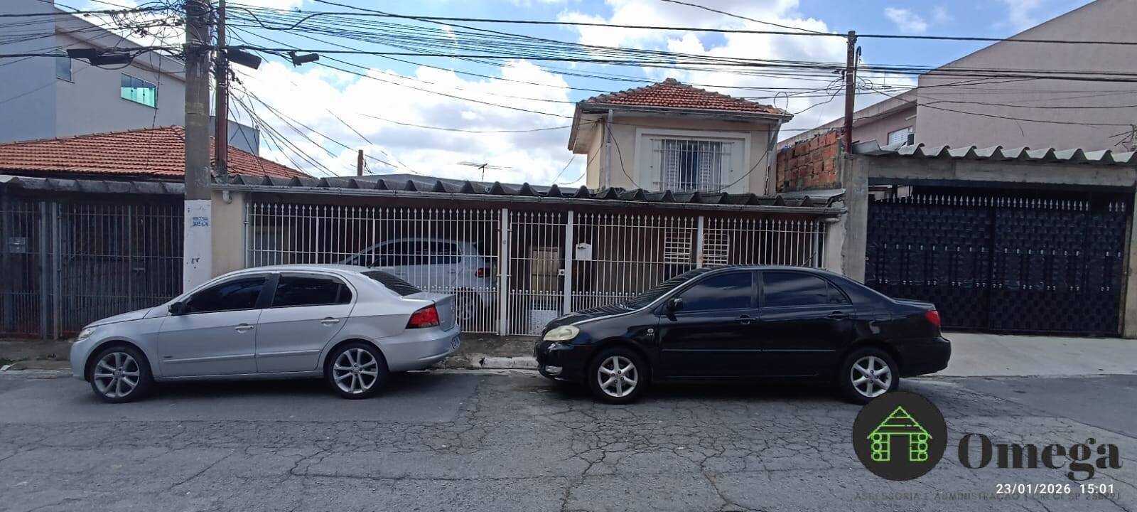 Casa de Renda p/ Venda Vila Ema - C/ Sete Dormitórios-Dividido Cinco Casa