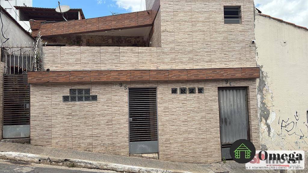 Casa de Renda a Venda - Vila Salete- C/ Nove Dormitórios Sem Vaga Garagem